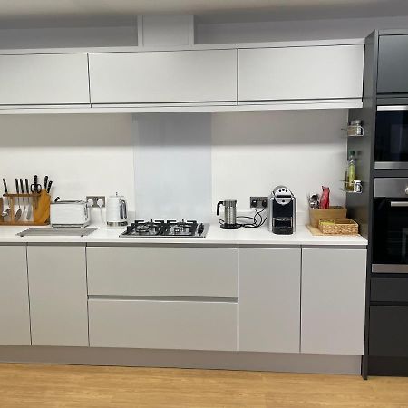 Fabulous One Bedroom Apartment In Ripon City Centre Esterno foto